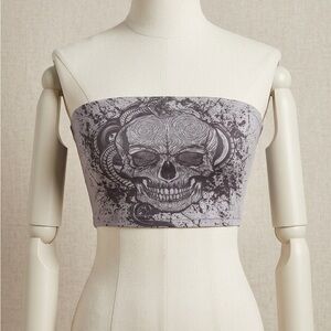 SHEIN Gray Snake Skull Crop Top